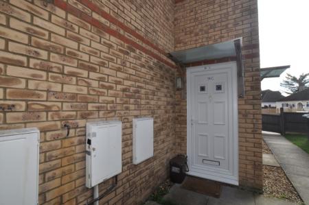 2 bedroom Flat to let in Regent Street, Stotfold, SG5
