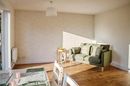 2 bedroom Bungalow for sale in Orchard Way, Breachwood Green