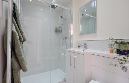 2 bedroom Bungalow for sale in Orchard Way, Breachwood Green