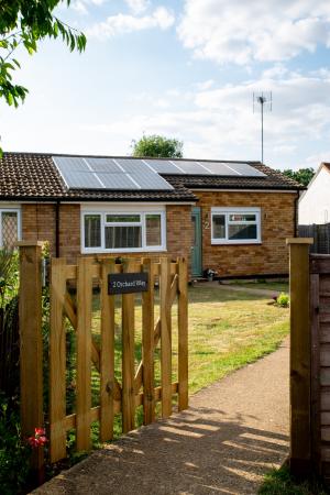 2 bedroom Bungalow for sale in Orchard Way, Breachwood Green