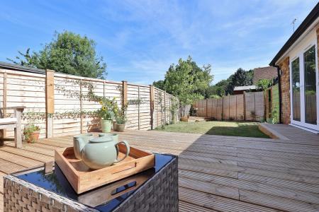 2 bedroom Bungalow for sale in Orchard Way, Breachwood Green
