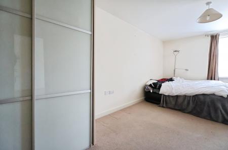 1 bedroom Flat for sale in Elderflower House, Whinbush Road, Hitchin