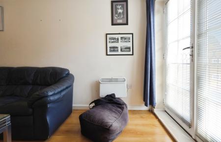 1 bedroom Flat for sale in Elderflower House, Whinbush Road, Hitchin