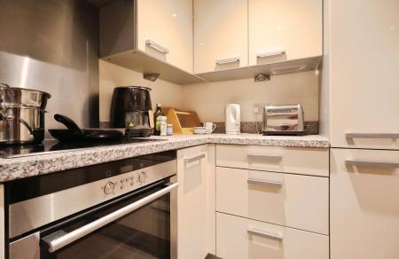 1 bedroom Flat for sale in Elderflower House, Whinbush Road, Hitchin