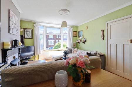3 bedroom Semi-detached house for sale in Ickleford Road, Hitchin