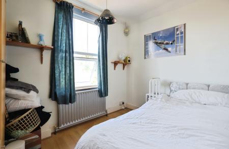 3 bedroom Semi-detached house for sale in Ickleford Road, Hitchin