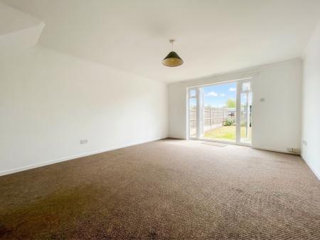 2 bedroom Terraced House to let in London Row, Arlesey, SG15