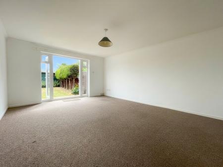 2 bedroom Terraced House to let in London Row, Arlesey, SG15