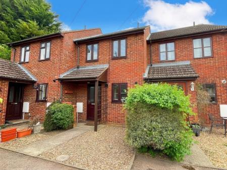 London Row, Arlesey, SG15