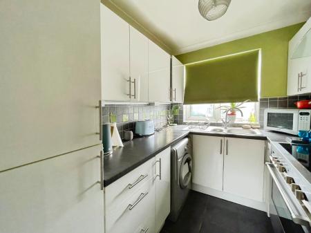 1 bedroom Flat to let in Bancroft, Hitchin, SG5