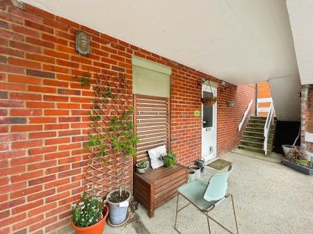 1 bedroom Flat to let in Bancroft, Hitchin, SG5