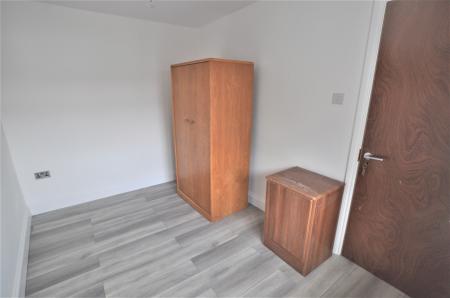 2 bedroom Flat to let in Woolgrove Road, Hitchin, SG4