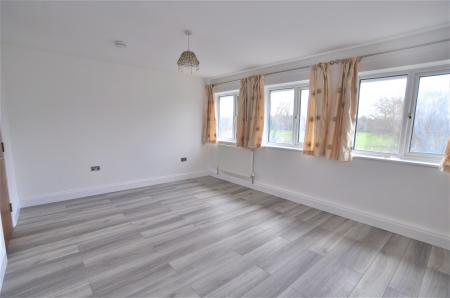 Woolgrove Road, Hitchin, SG4