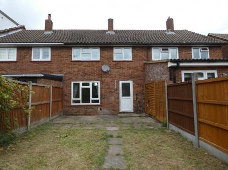 3 bedroom Terraced House to let in Cholwell Road, Stevenage, SG2
