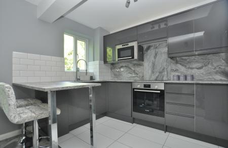 1 bedroom Flat to let in Wedgewood Road, Hitchin, SG4