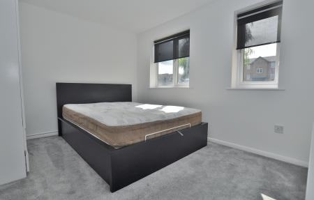 1 bedroom Flat to let in Wedgewood Road, Hitchin, SG4