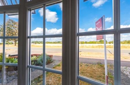 2 bedroom Cottage for sale in Clothall Road, Baldock
