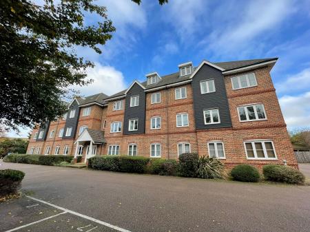 Cadwell Lane, Hitchin, SG4