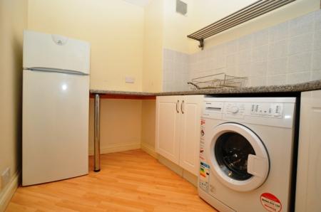 1 bedroom Flat to let in Birchwood Court, Norton Way North, Letchworth Garden City, SG6