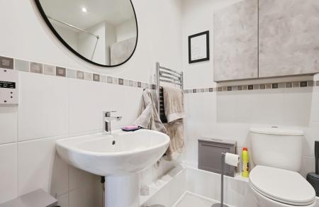 2 bedroom Flat for sale in Peppermint Road, Hitchin