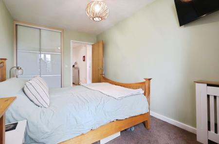 2 bedroom Flat for sale in Peppermint Road, Hitchin