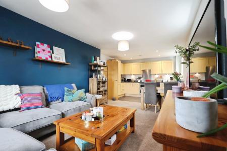 2 bedroom Flat for sale in Peppermint Road, Hitchin