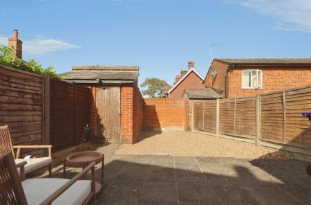 2 bedroom Terraced House for sale in Red Lion Cottages, Kings Walden Road, Offley