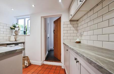 2 bedroom Terraced House for sale in Red Lion Cottages, Kings Walden Road, Offley