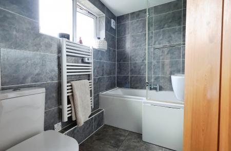 2 bedroom Terraced House for sale in Red Lion Cottages, Kings Walden Road, Offley