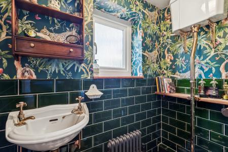 4 bedroom Detached house for sale in Dryden Crescent, Stevenage