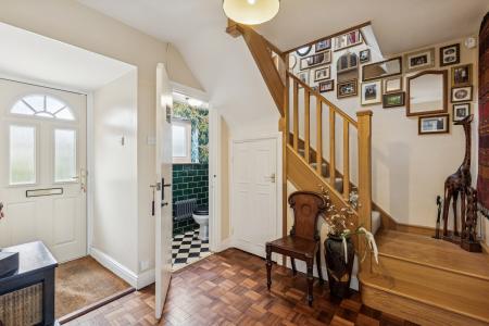 4 bedroom Detached house for sale in Dryden Crescent, Stevenage