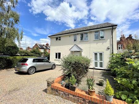 Pennine Court, Lancaster Road, Hitchin, SG5