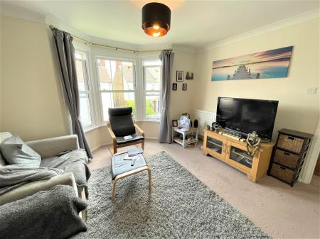 1 bedroom Flat to let in Pennine Court, Lancaster Road, Hitchin, SG5