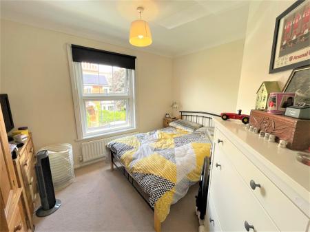 1 bedroom Flat to let in Pennine Court, Lancaster Road, Hitchin, SG5