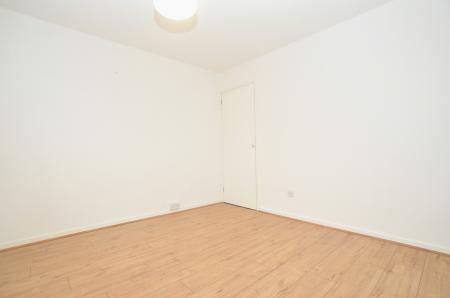 4 bedroom Detached house to let in Meadowbank, Hitchin, SG4