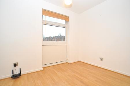 4 bedroom Detached house to let in Meadowbank, Hitchin, SG4