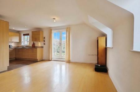 2 bedroom Flat for sale in Peppermint Road, Hitchin