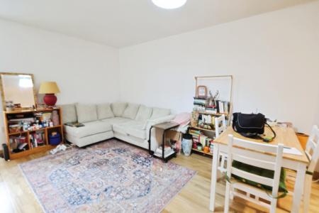 1 bedroom Flat to let in Walsworth Road, Hitchin, SG4