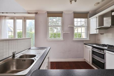 2 bedroom Mews house for sale in Bedford Wing, Kingsley Avenue