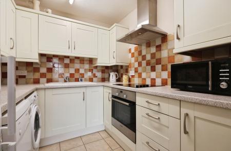 2 bedroom Flat for sale in Regal Court, Bancroft, Hitchin