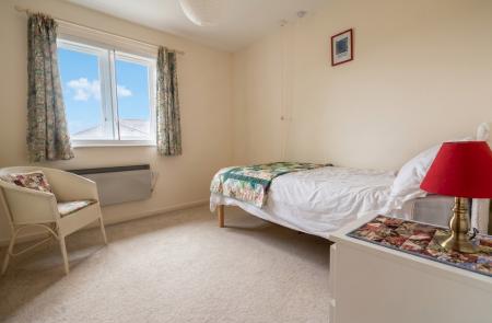 2 bedroom Flat for sale in Regal Court, Bancroft, Hitchin