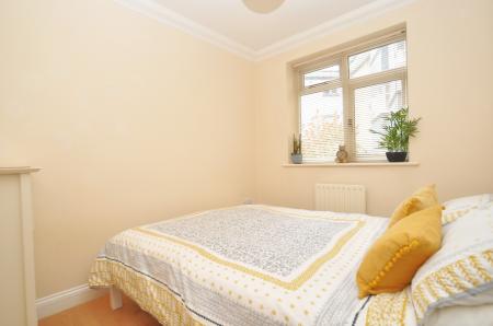 2 bedroom Flat to let in Morello Gardens, Stevenage Road, Hitchin, SG4