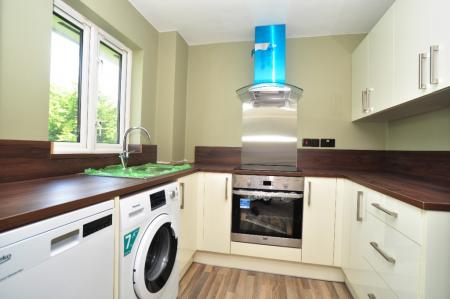 1 bedroom Flat to let in Chestnut Court, Bedford Road, Hitchin, SG5