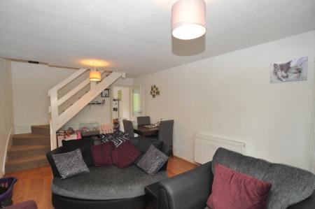 2 bedroom Terraced House to let in Keats Way, Hitchin, SG4