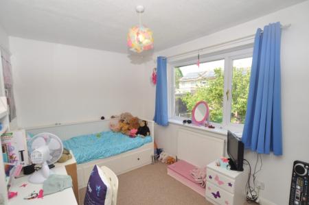 2 bedroom Terraced House to let in Keats Way, Hitchin, SG4