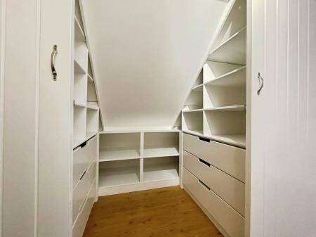2 bedroom Flat to let in Sanders Place, Hitchin, SG4