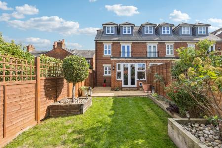 3 bedroom Semi-detached house for sale in Verulam Road, Hitchin