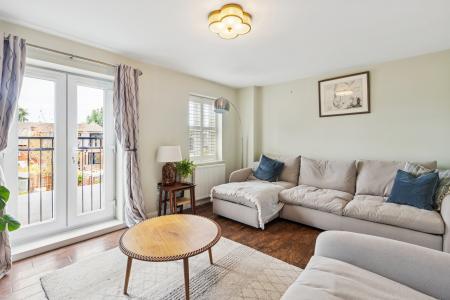 3 bedroom Semi-detached house for sale in Verulam Road, Hitchin