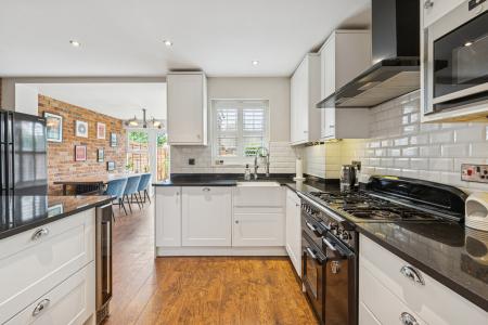 3 bedroom Semi-detached house for sale in Verulam Road, Hitchin