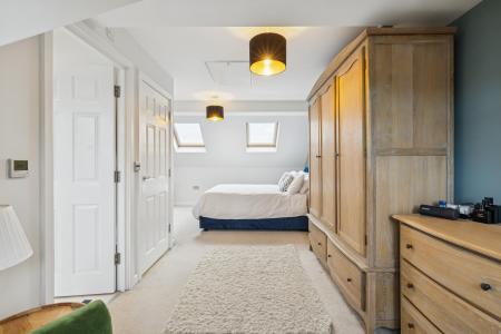 3 bedroom Semi-detached house for sale in Verulam Road, Hitchin